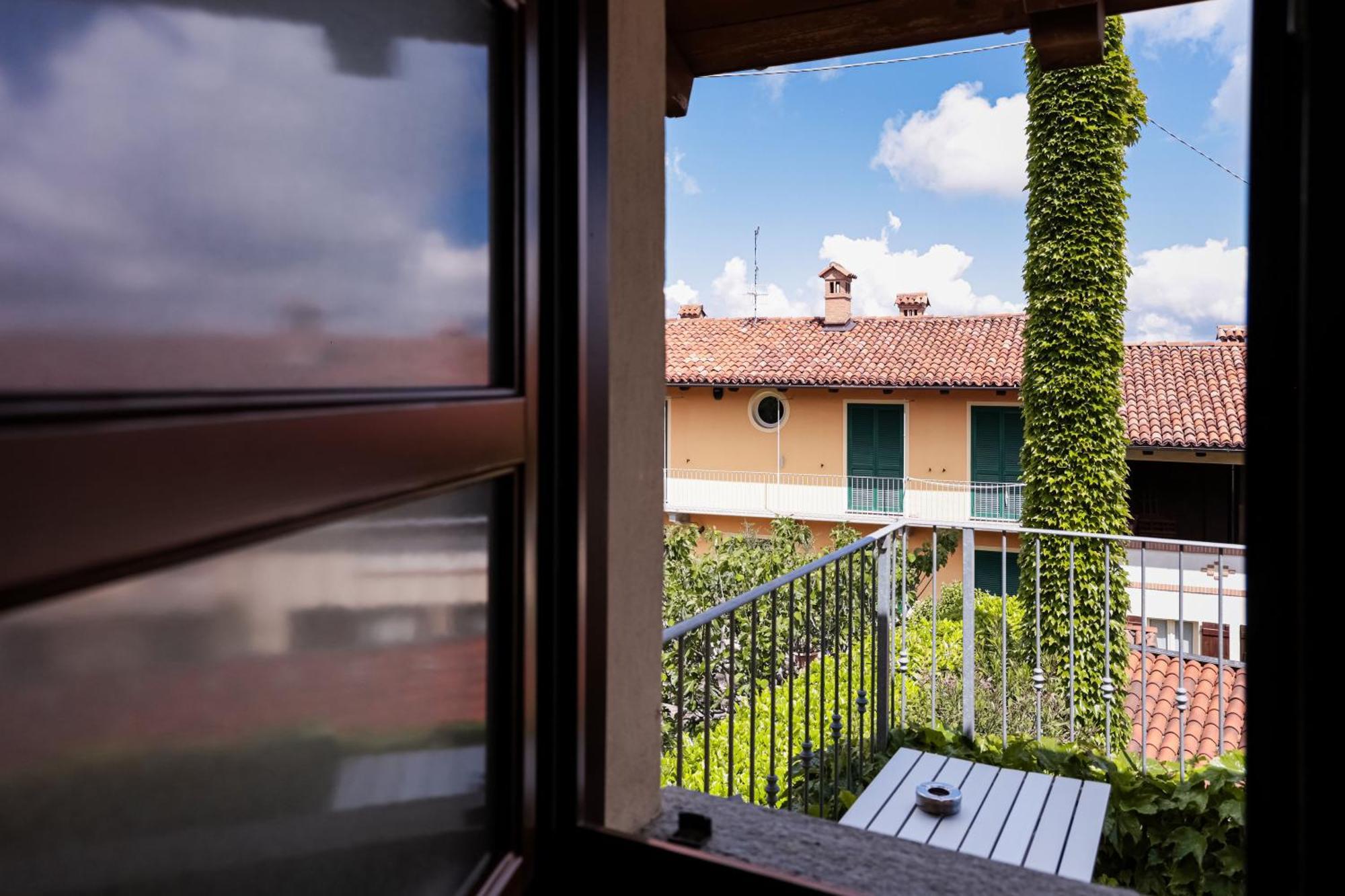La Cantinella Country House La Morra Exterior photo